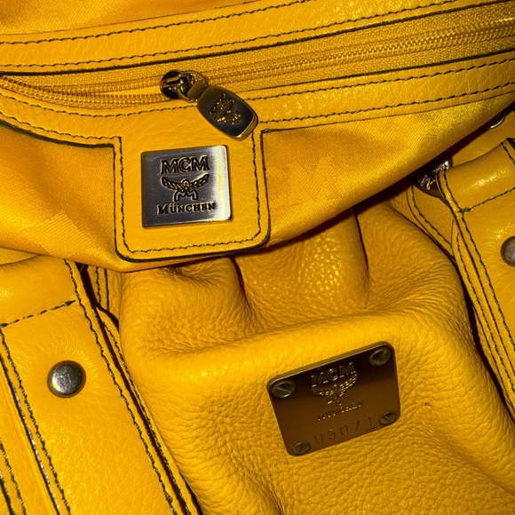 MCM Vintage Pebbled Leather Tassel Satchel Bag EUC - Picture 12 of 15